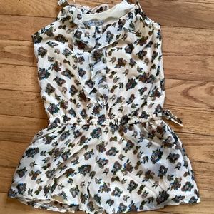 Pretty fully lined floral Romper, ruffle, pocket, size S